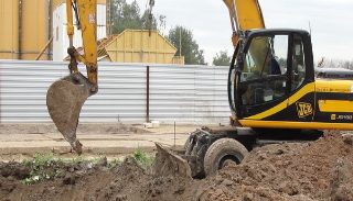 Выкопать яму экскаватором в Арзамасе от 925 руб. - 2Землекопа-Рзм